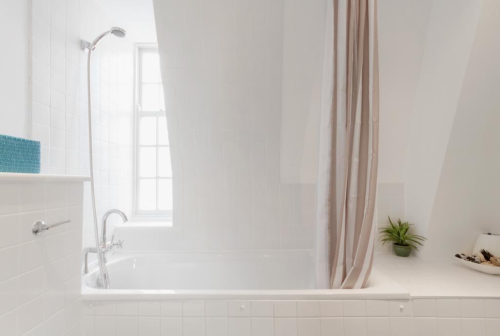 Roomspace Serviced Apartments - Groveland Court Londra Oda fotoğraf
