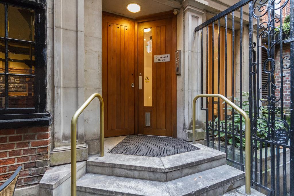Roomspace Serviced Apartments - Groveland Court Londra Oda fotoğraf
